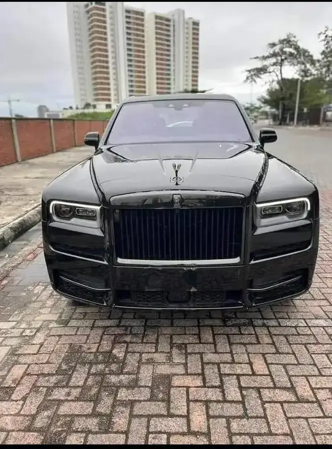 Rolls-Royce Ghost car rental in Lagos, Lagos Rolls-Royce Ghost car rental in Lagos, Lagos